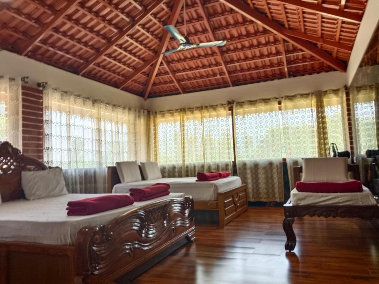 Bougain Villa Chikmagalūr Esterno foto