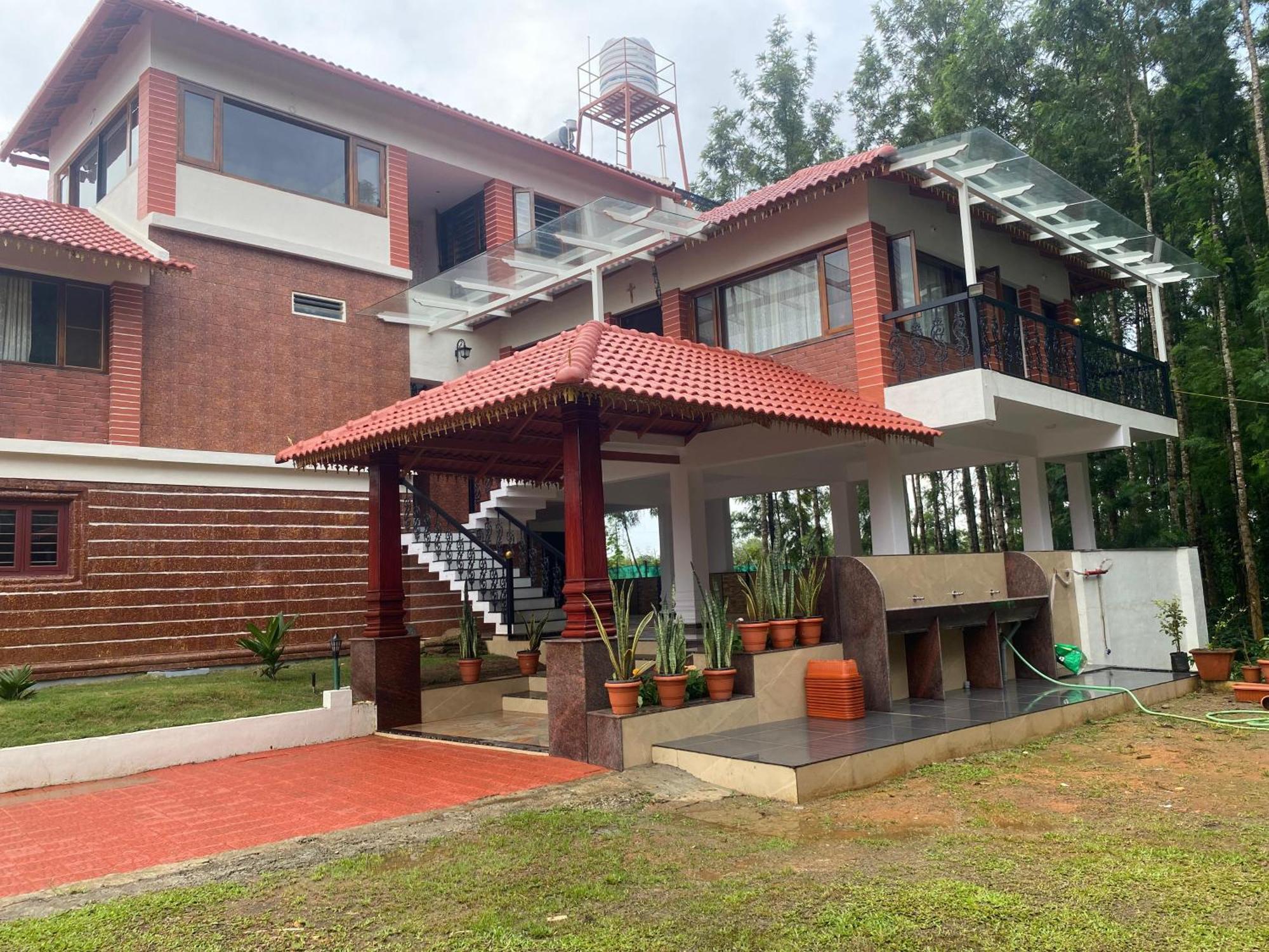 Bougain Villa Chikmagalūr Esterno foto