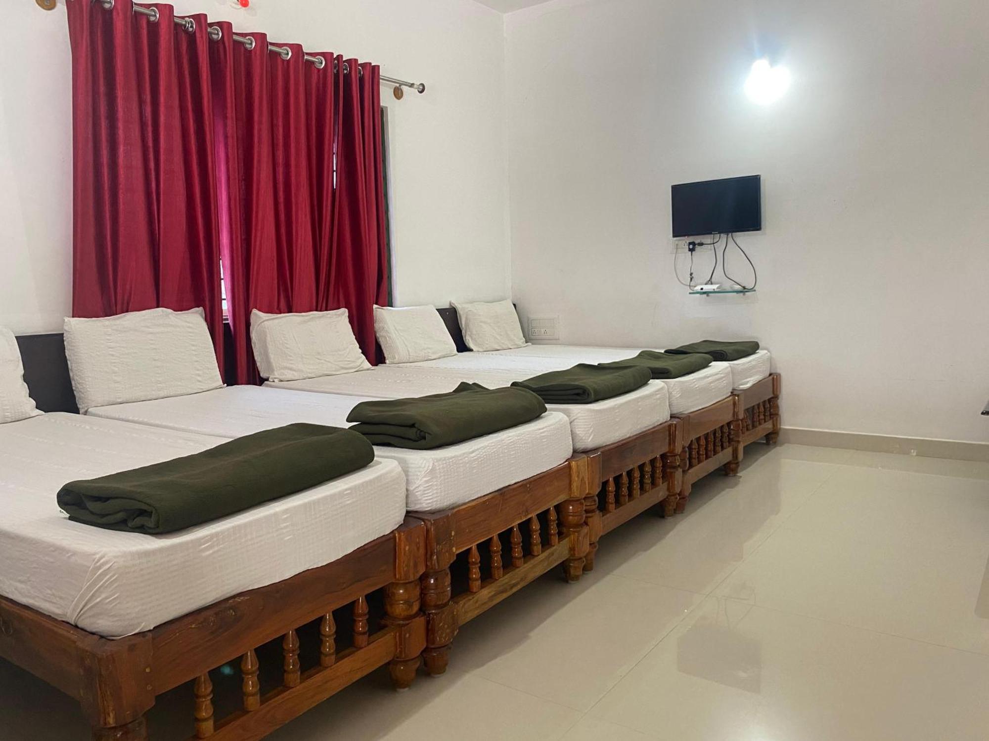 Bougain Villa Chikmagalūr Esterno foto