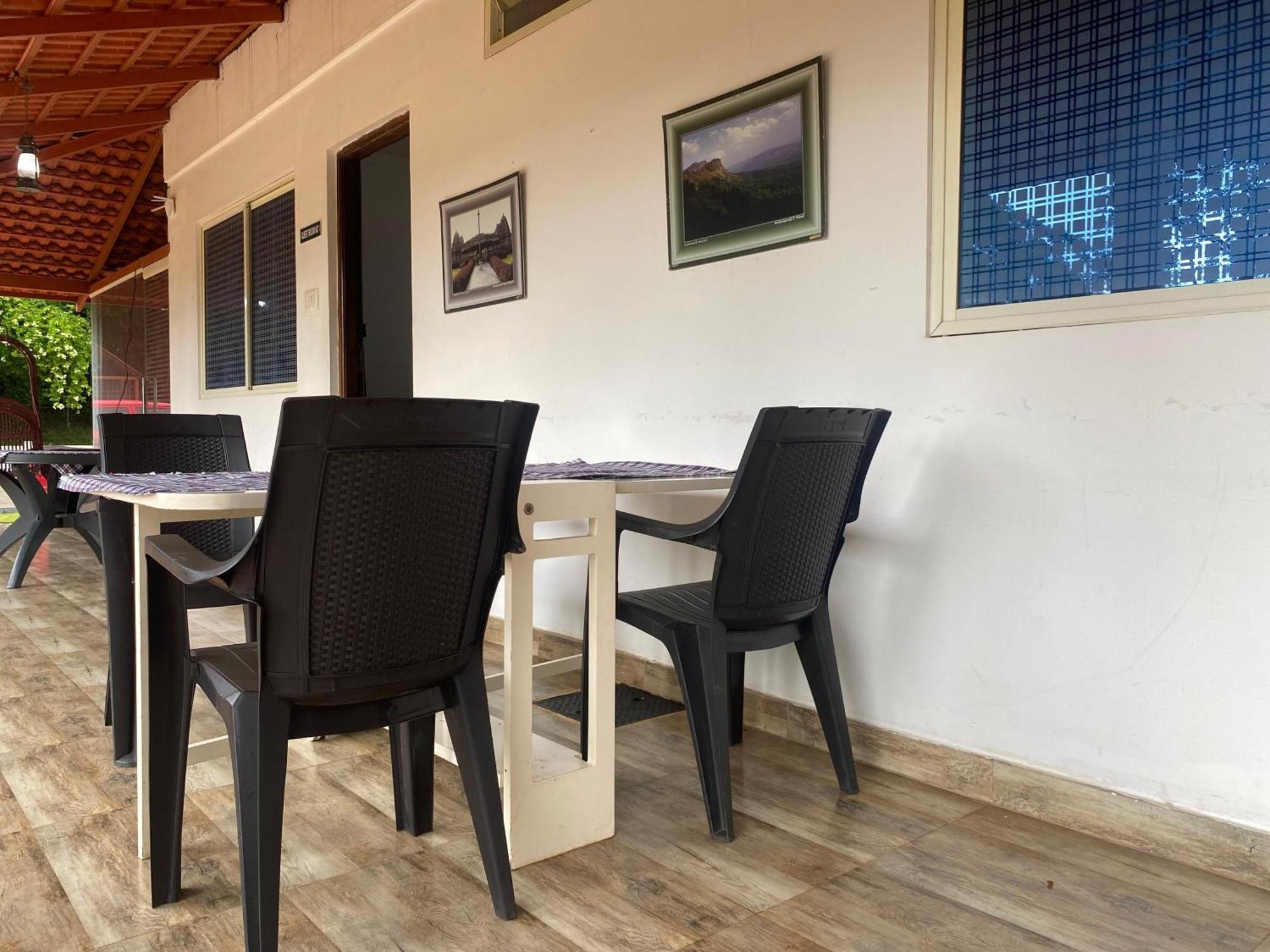 Bougain Villa Chikmagalūr Esterno foto
