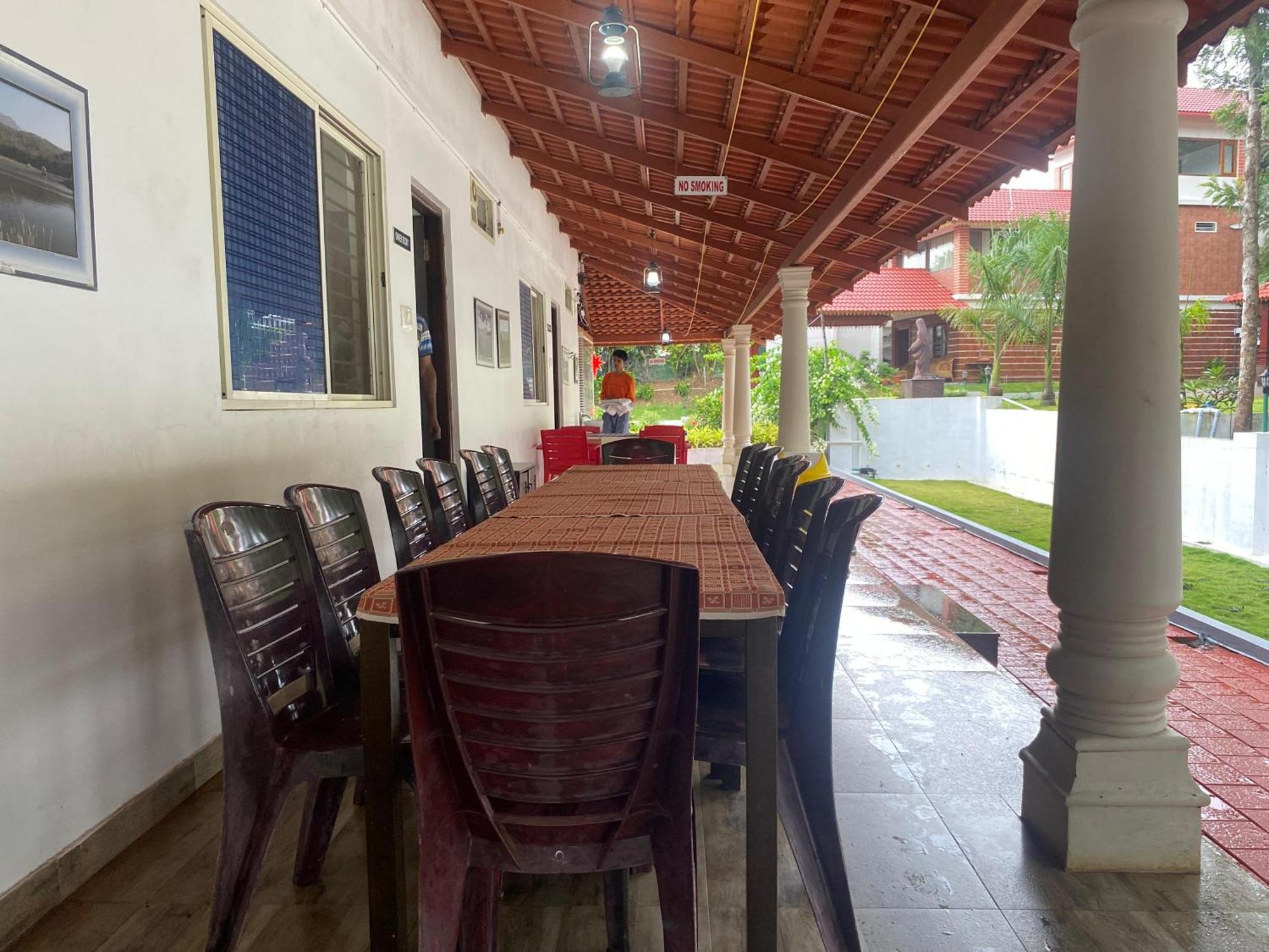 Bougain Villa Chikmagalūr Esterno foto